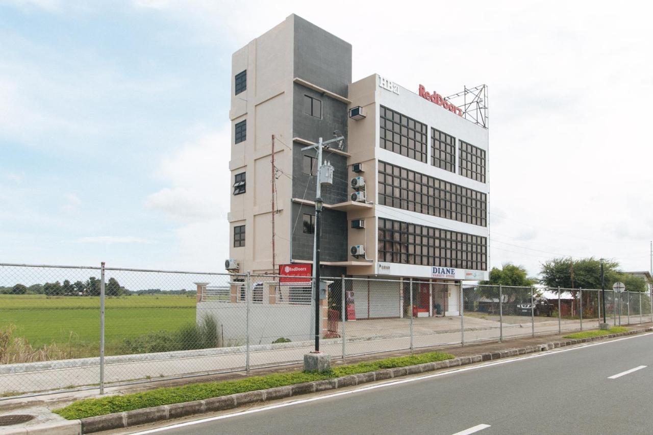 Hotel Reddoorz Near Iloilo International Airport Cabatuan Exterior foto