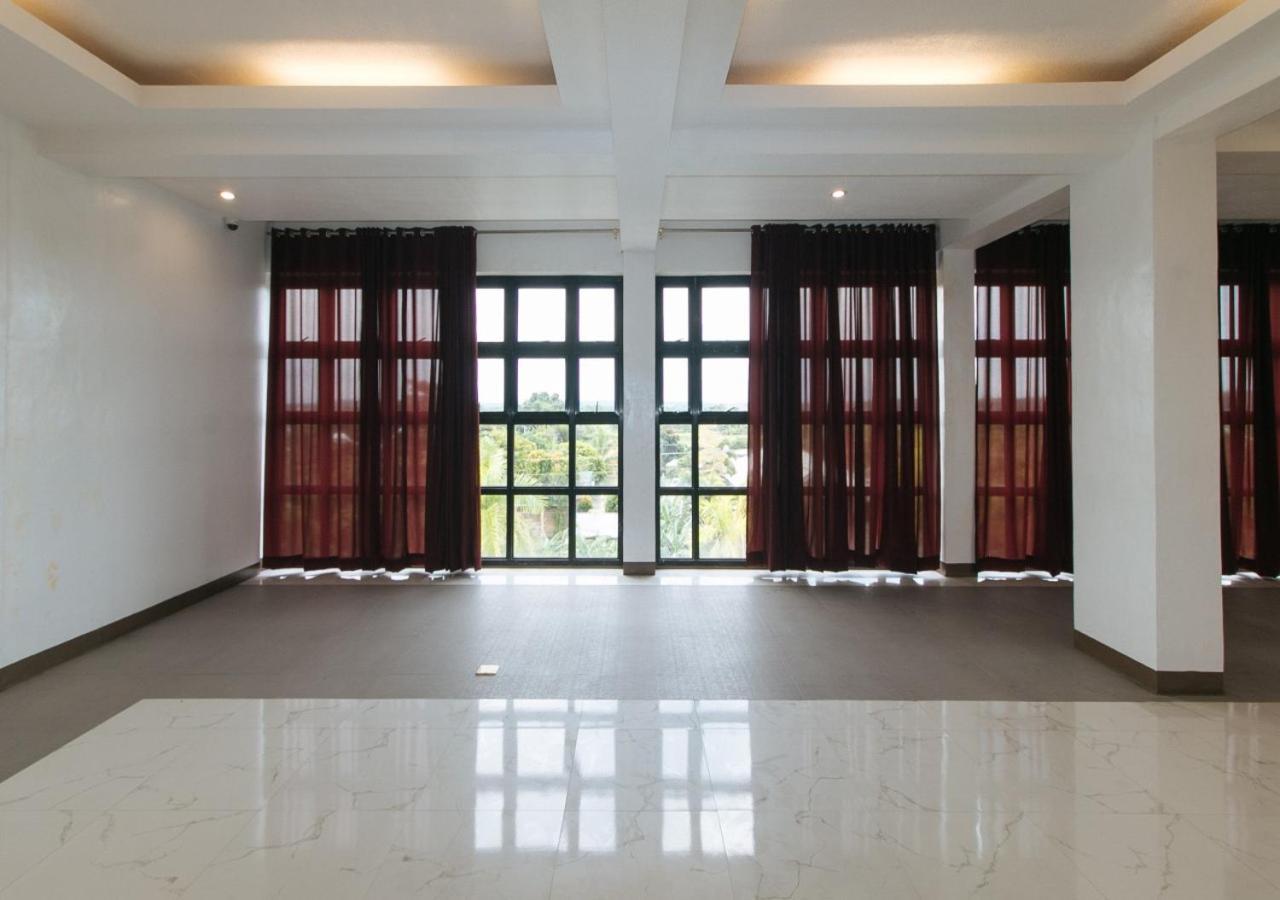 Hotel Reddoorz Near Iloilo International Airport Cabatuan Exterior foto